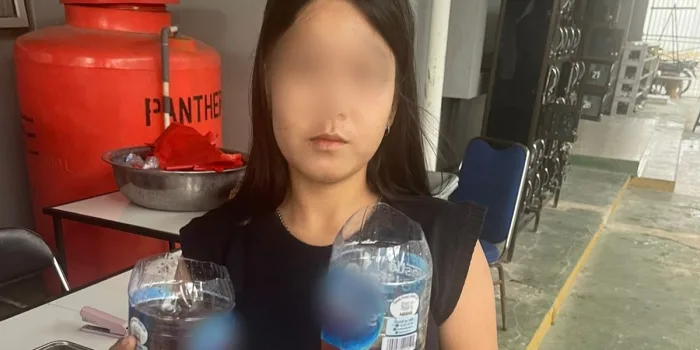 Seorang istri nekat membawa arak seperti Lemon tea ke Lapas Sustik Pangkalpinang untuk suaminya (Foto: Dok. Lapas Narkotika Pangkalpinang)