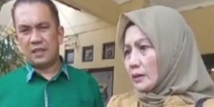 Hellyana datangi SPKT terkait pelaporan pelanggaran dugaan UU ITE terhadap Gubernur Hidayat Arsani (Foto: ist)