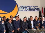 Abdullah Randi bersama pengurus DPW NasDem Babel gelar konferensi pers terkait cover majalah tempo. (Foto:ist)